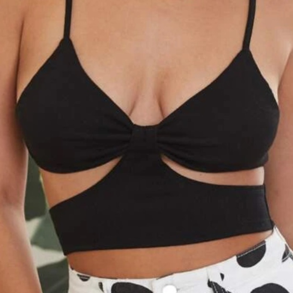 SHEIN Ruched Front Cut Out Waist Cami Top